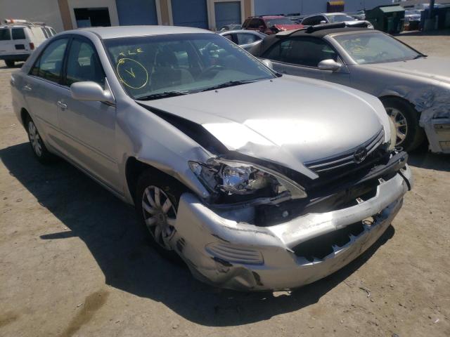 Photo 9 from auction – 2005 TOYOTA CAMRY LE with VIN 4T1BE32K25U073330