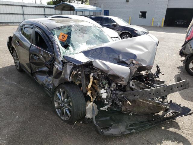 MAZDA 3 TOURING 2018 with VIN 3MZBN1L33JM269837 - Photo from auction