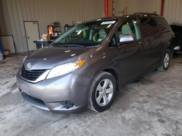 Photo 2 from auction – 2011 TOYOTA SIENNA LE with VIN 5TDKK3DC9BS145983