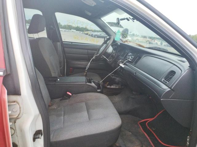 Photo 5 from auction – 2010 FORD CROWN VICT with VIN 2FABP7BV0AX138930