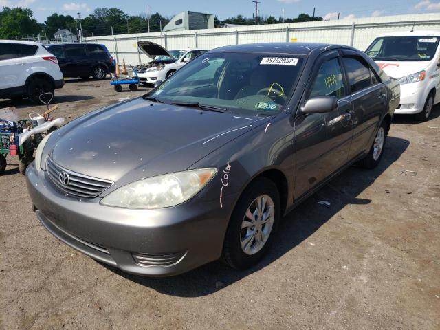 Photo 2 from auction – 2005 TOYOTA CAMRY LE with VIN 4T1BF32K15U599073