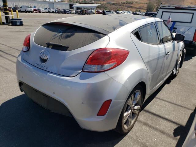 Photo 4 from auction – 2016 HYUNDAI VELOSTER with VIN KMHTC6AD7GU253467