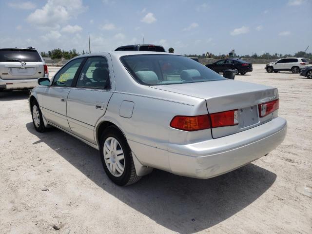 Photo 3 from auction – 2000 TOYOTA CAMRY LE with VIN 4T1BF22K4YU094935