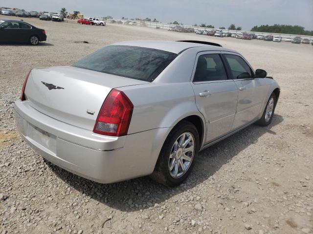 Photo 4 from auction – 2005 CHRYSLER 300 TOURIN with VIN 2C3JA53G35H547388