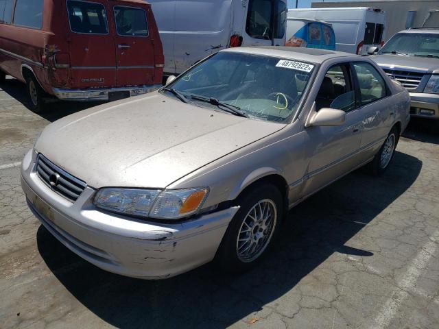 Photo 2 from auction – 2001 TOYOTA CAMRY LE with VIN 4T1BF28K61U115233
