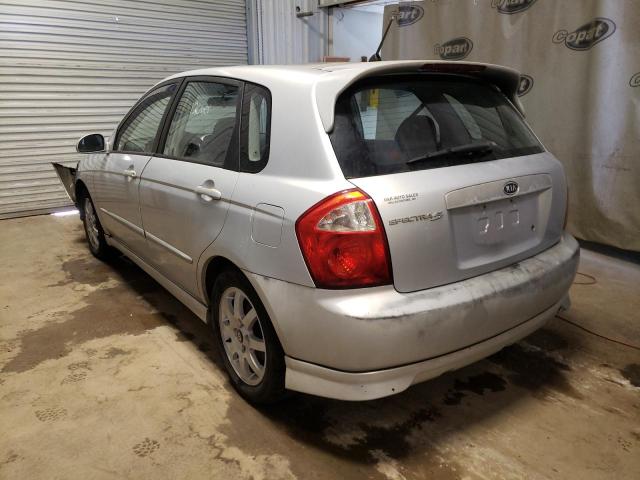 Photo 3 from auction – 2005 KIA SPECTRA5 with VIN KNAFE161755081720
