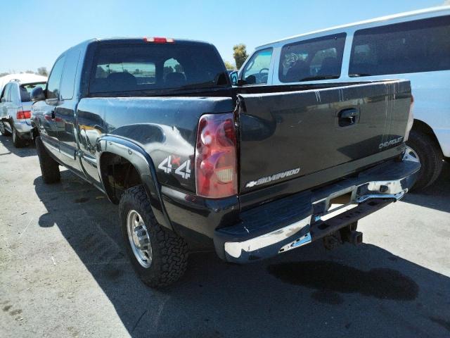Photo 3 from auction – 2003 CHEVROLET SILVERADO with VIN 1GCHK29U03E318495
