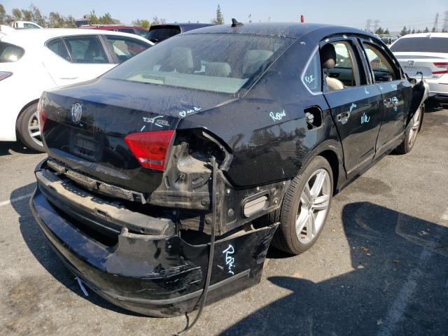 Photo 4 from auction – 2014 VOLKSWAGEN PASSAT SEL with VIN 1VWCS7A3XEC024639