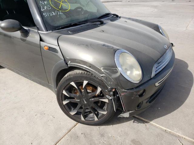 Photo 9 from auction – 2006 MINI COOPER with VIN WMWRC33536TJ75886
