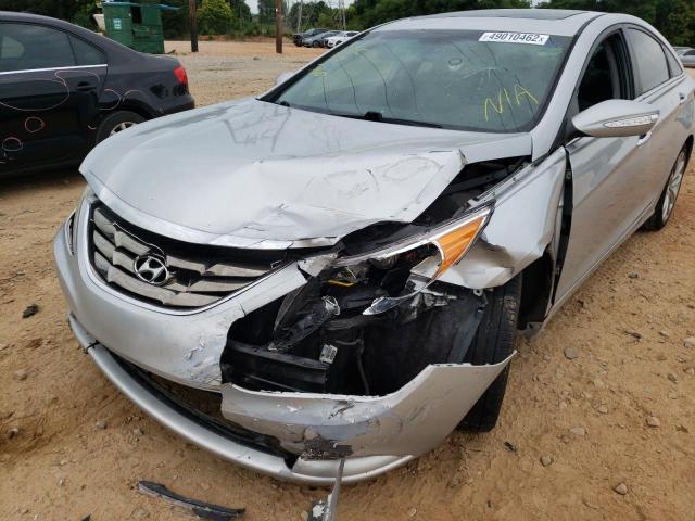Photo 9 from auction – 2011 HYUNDAI SONATA SE with VIN 5NPEC4AB0BH201245