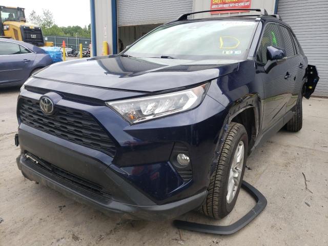 Photo 2 from auction – 2019 TOYOTA RAV4 LE with VIN JTMP1RFV1KD507388