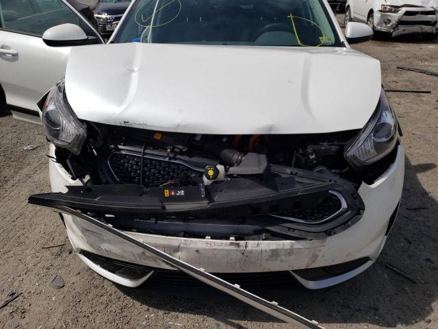 Photo 9 from auction – 2017 KIA NIRO FE with VIN KNDCB3LC6H5080725