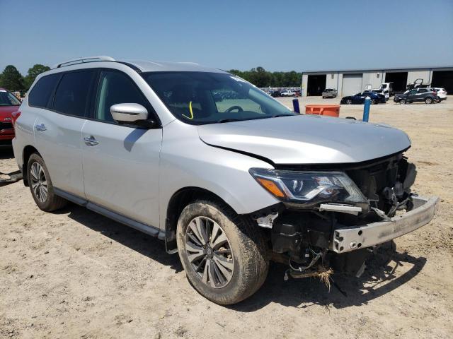 NISSAN PATHFINDER 2017 with VIN 5N1DR2MN6HC646335 - Photo from auction