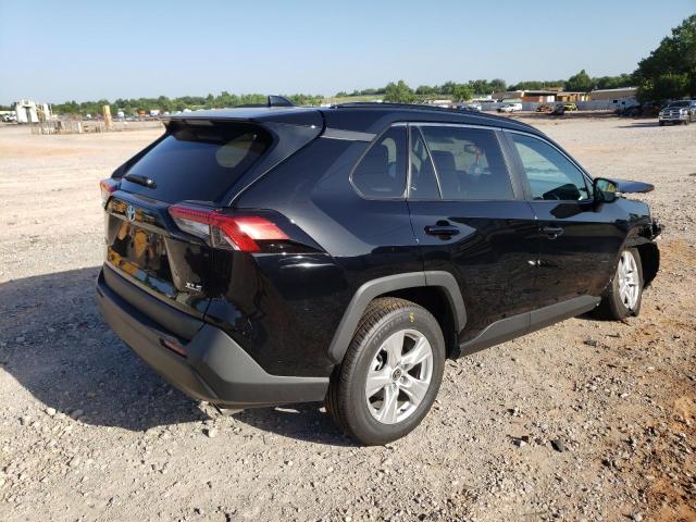 Photo 4 from auction – 2021 TOYOTA RAV4 XLE with VIN 2T3W1RFVXMC171338