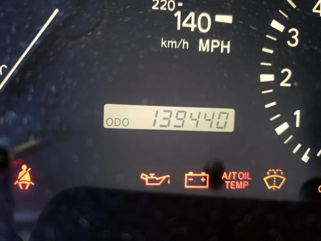 Photo 8 from auction – 2000 LEXUS RX 300 with VIN JT6HF10U8Y0102319