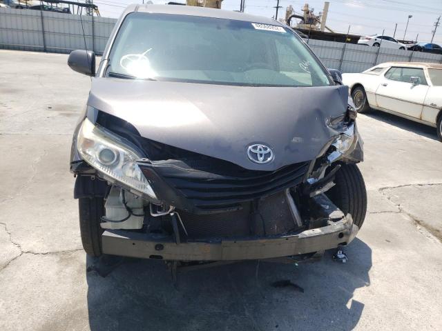 Photo 9 from auction – 2014 TOYOTA SIENNA LE with VIN 5TDKK3DCXES478858