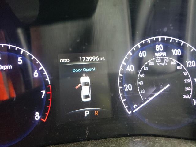 Photo 8 from auction – 2012 HYUNDAI GENESIS 3. with VIN KMHGC4DD6CU201579