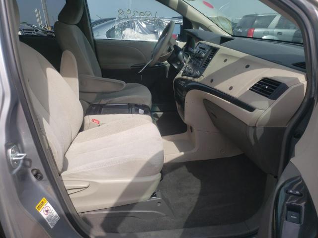 Photo 5 from auction – 2011 TOYOTA SIENNA BAS with VIN 5TDKA3DC7BS003733