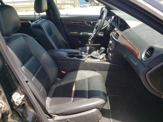 Photo 5 from auction – 2014 MERCEDES-BENZ C 300 4MAT with VIN WDDGF8AB2EA942425