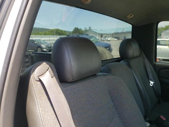 Photo 6 from auction – 2004 CHEVROLET SILVERADO with VIN 1GCEC14X34Z323888