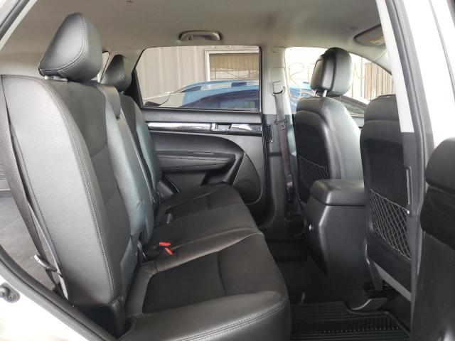 Photo 6 from auction – 2012 KIA SORENTO EX with VIN 5XYKU3A65CG305820