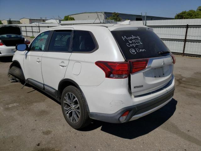 Photo 3 from auction – 2018 MITSUBISHI OUTLANDER with VIN JA4AD3A31JZ040498