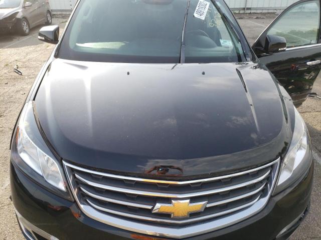 Photo 7 from auction – 2017 CHEVROLET TRAVERSE L with VIN 1GNKRGKD9HJ320082