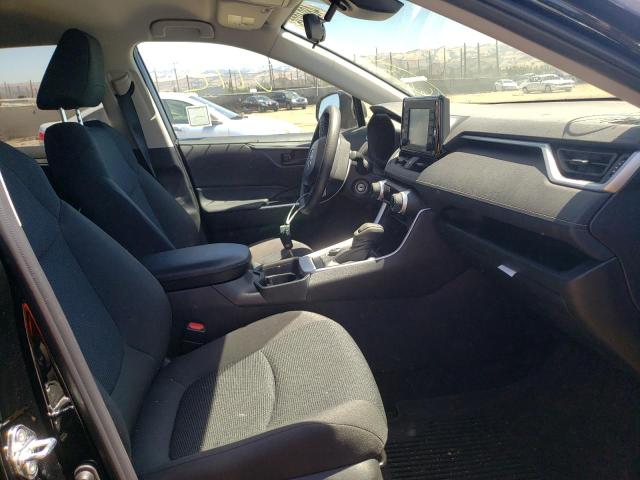 Photo 5 from auction – 2021 TOYOTA RAV4 LE with VIN 4T3MWRFVXMU047786