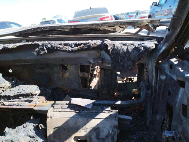 Photo 9 from auction – 1984 BUICK RIVIERA with VIN 1G4AZ67Y2EE437870