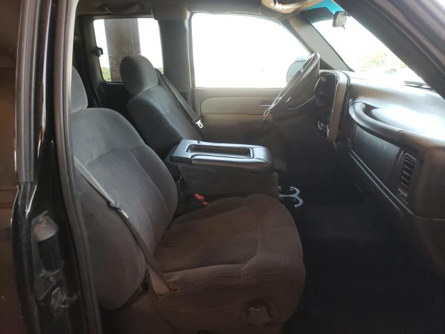 Photo 5 from auction – 2002 CHEVROLET SILVERADO with VIN 2GCEC19V021178872
