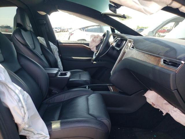 Photo 5 from auction – 2017 TESLA MODEL X with VIN 5YJXCBE26HF049275