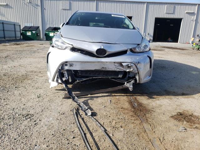 Photo 9 from auction – 2016 TOYOTA PRIUS V with VIN JTDZN3EU2GJ047508