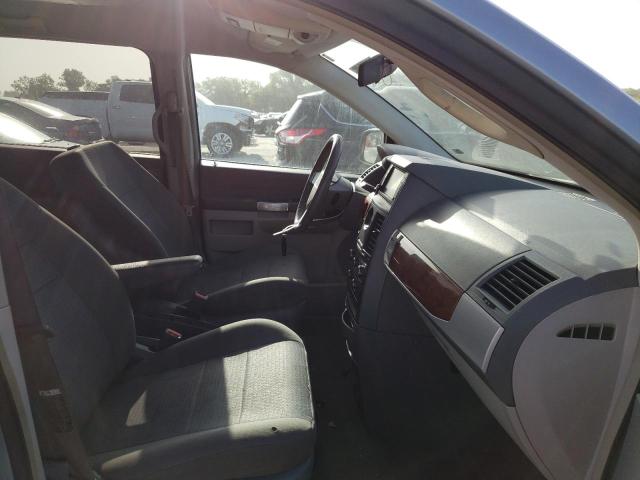 Photo 5 from auction – 2008 CHRYSLER TOWN & COU with VIN 2A8HR54P68R110154