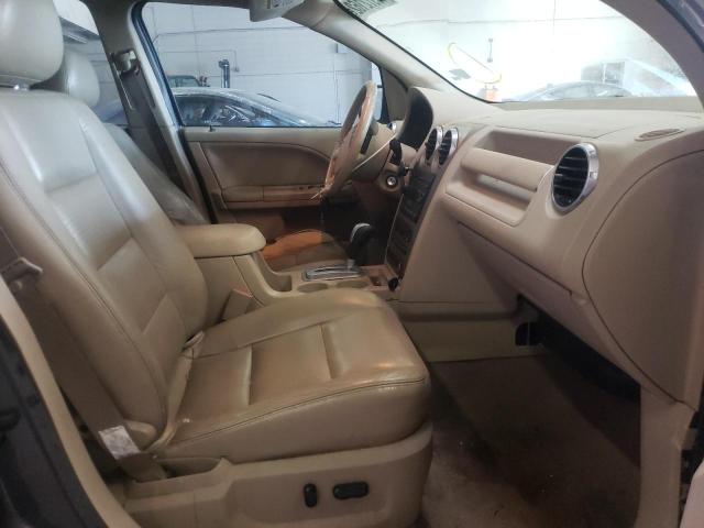 Photo 5 from auction – 2005 FORD FREESTYLE with VIN 1FMDK02125GA44576