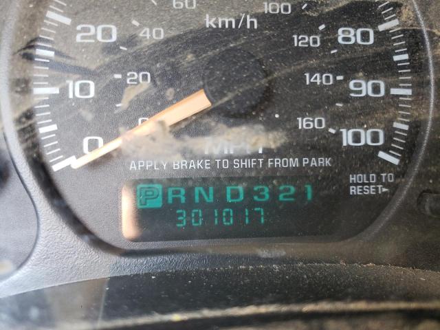 Photo 8 from auction – 2002 CHEVROLET SILVRK1500 with VIN 2GCEC19T421375588