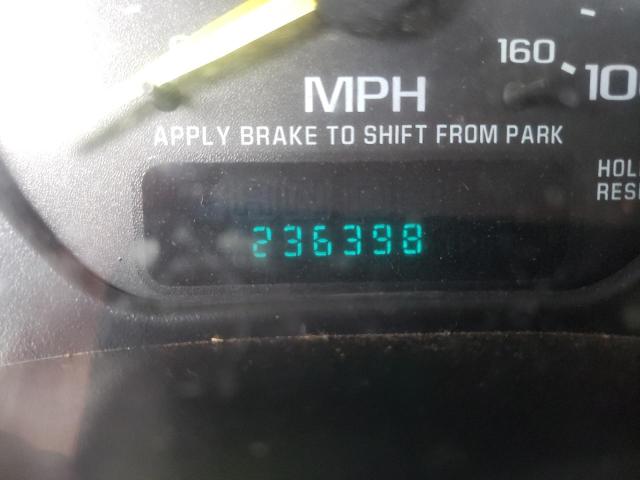 Photo 8 from auction – 2002 CHEVROLET SILVERADO with VIN 2GCEC19V821224125