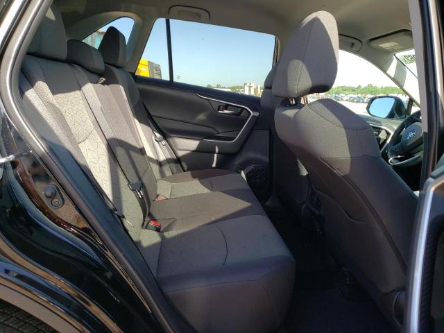 Photo 6 from auction – 2021 TOYOTA RAV4 XLE with VIN 2T3W1RFVXMC171338