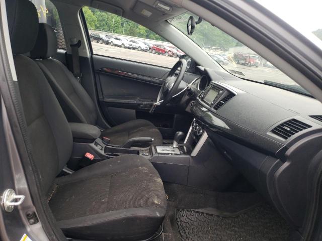 Photo 5 from auction – 2017 MITSUBISHI LANCER ES with VIN JA32V2FW8HU003992