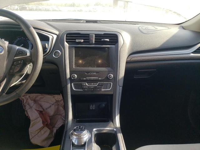 Photo 9 from auction – 2020 FORD FUSION SE with VIN 3FA6P0HD4LR155934