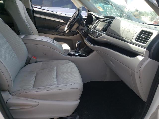 Photo 5 from auction – 2017 TOYOTA HIGHLANDER with VIN 5TDZZRFH8HS196535