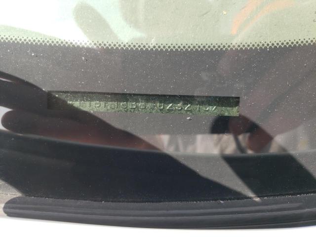 Photo 10 from auction – 1998 TOYOTA AVALON XL with VIN 4T1BF18B8WU232197
