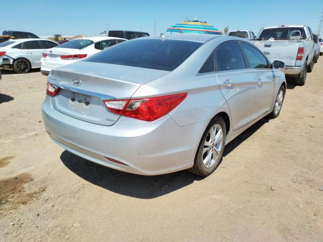 Photo 4 from auction – 2013 HYUNDAI SONATA SE with VIN 5NPEC4AC4DH632585