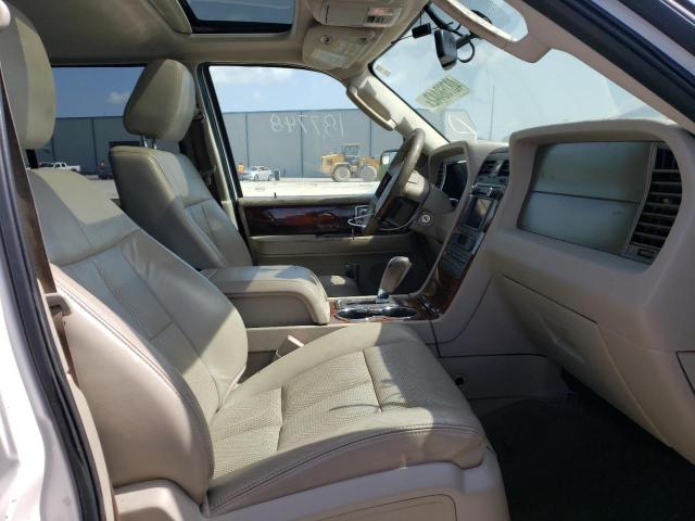Photo 5 from auction – 2013 LINCOLN NAVIGATOR with VIN 5LMJJ3H54DEL04310