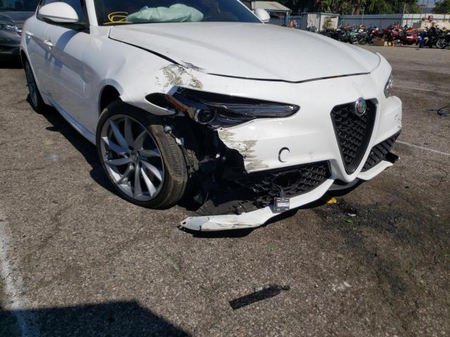 Photo 9 from auction – 2022 ALFA ROMEO GIULIA with VIN ZARFAMAN2N7656780