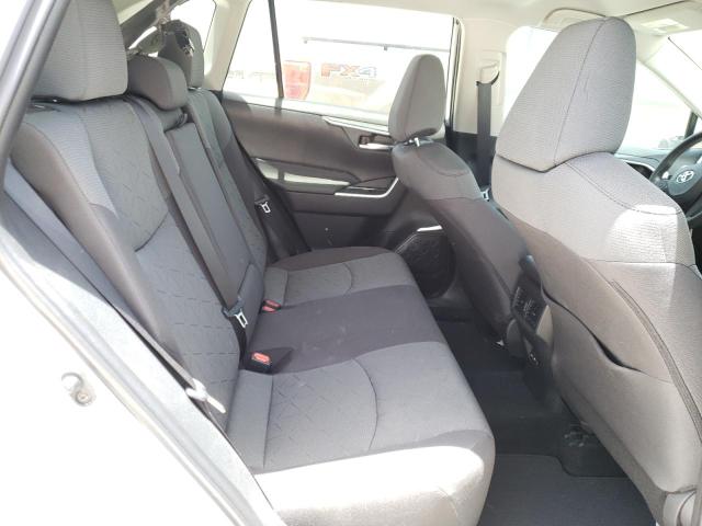 Photo 6 from auction – 2022 TOYOTA RAV4 XLE with VIN 2T3W1RFV5NC189845