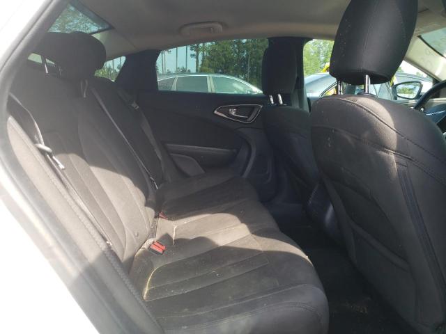 Photo 6 from auction – 2016 CHRYSLER 200 LIMITE with VIN 1C3CCCAG3GN141339