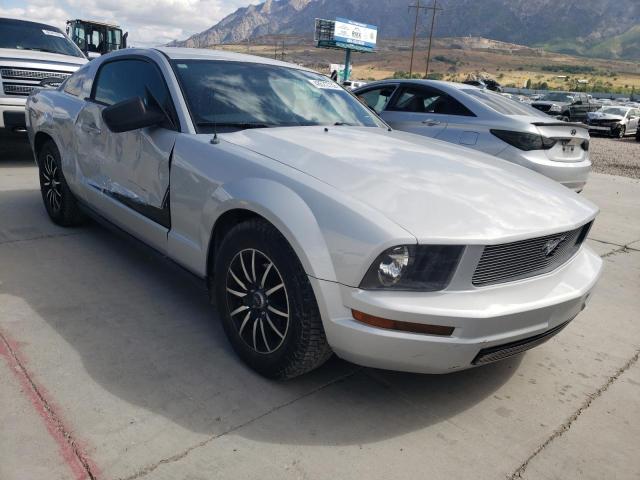 FORD MUSTANG 2005 with VIN 1ZVFT80N355126422 - Photo from auction