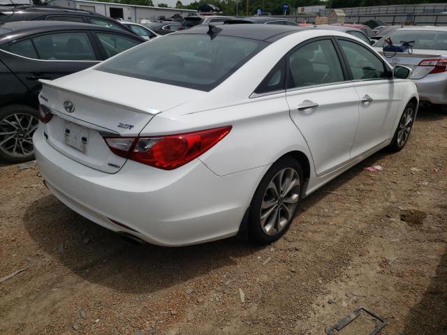 Photo 4 from auction – 2013 HYUNDAI SONATA SE with VIN 5NPEC4AB2DH690122