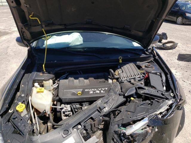 Photo 7 from auction – 2014 CHRYSLER 200 LX with VIN 1C3CCBAB8EN141977