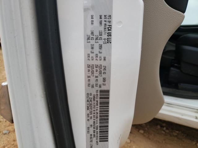 Photo 10 from auction – 2015 CHRYSLER TOWN & COU with VIN 2C4RC1BG2FR717870